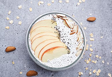 Apple Chia Seeds Pudding